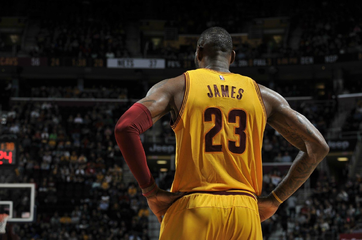 与外线回应 与外线回应